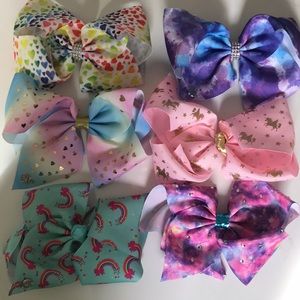 Set of 6 authentic JoJo Bows